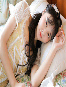 《家里没人妈妈陪你做一次》